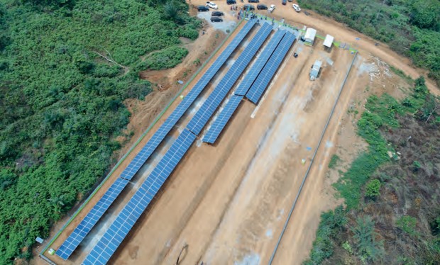 parque solar hibrido Djoum Camerun